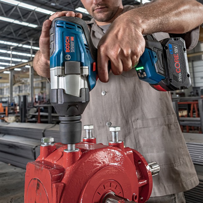 LLAVE DE IMPACTO GDS 18V-1050 H BITURBO BARETOOL BOSCH